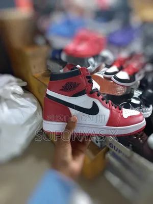 Nike Air Jordan 1 High
