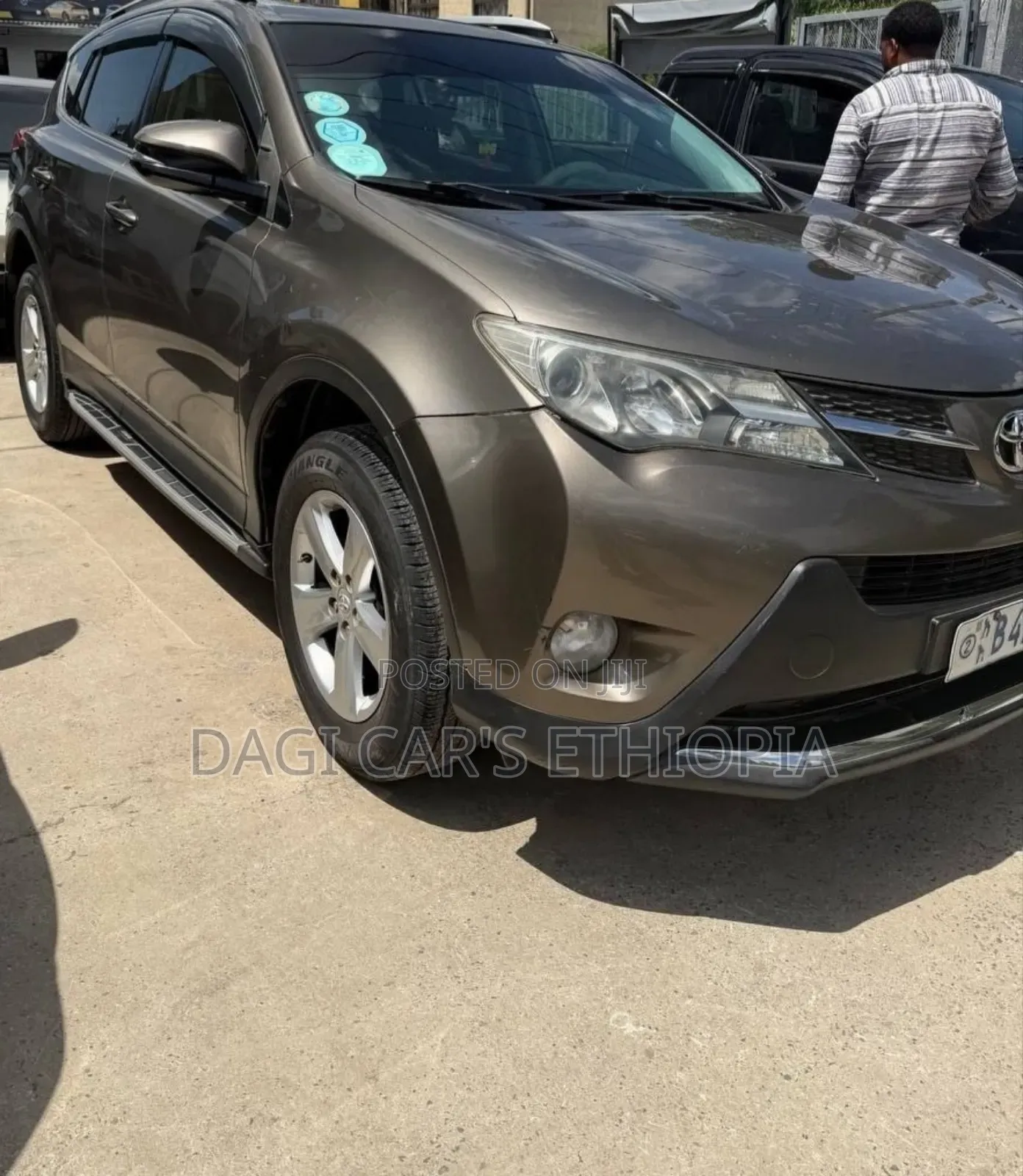 Toyota RAV4 Limited 4dr SUV (2.5L 4cyl 6A) 2015 Gray