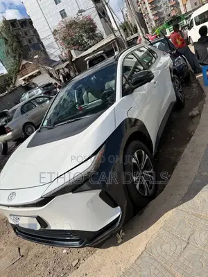 Toyota bZ4X 2023 White