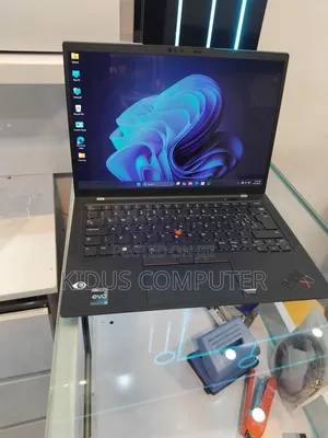 New Laptop Lenovo ThinkPad X1 Carbon 16GB Intel Core i7 SSD 1T
