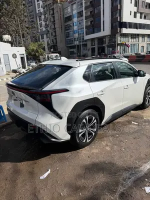 Toyota bZ4X 2023 White