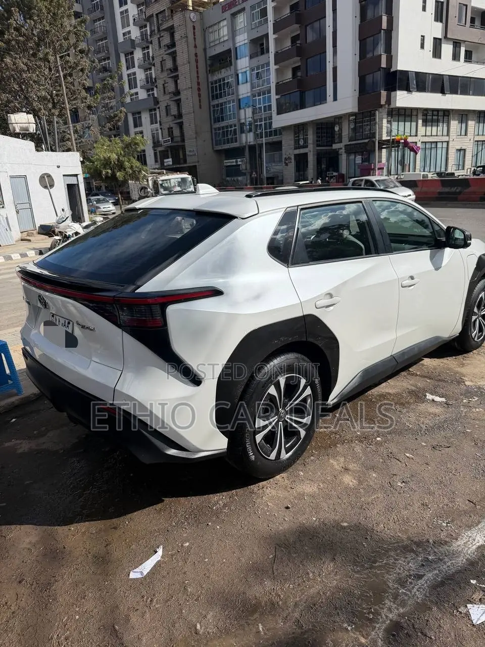 Toyota bZ4X 2023 White