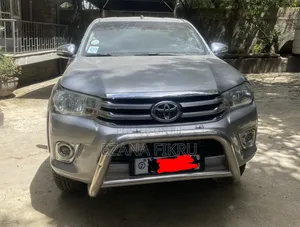Toyota Hilux 2017 Silver