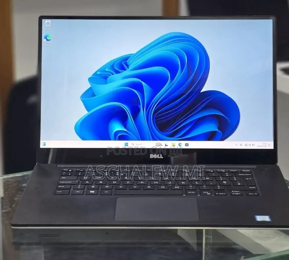 New Laptop Dell Precision 5530 16GB Intel Core i7 SSD 512GB