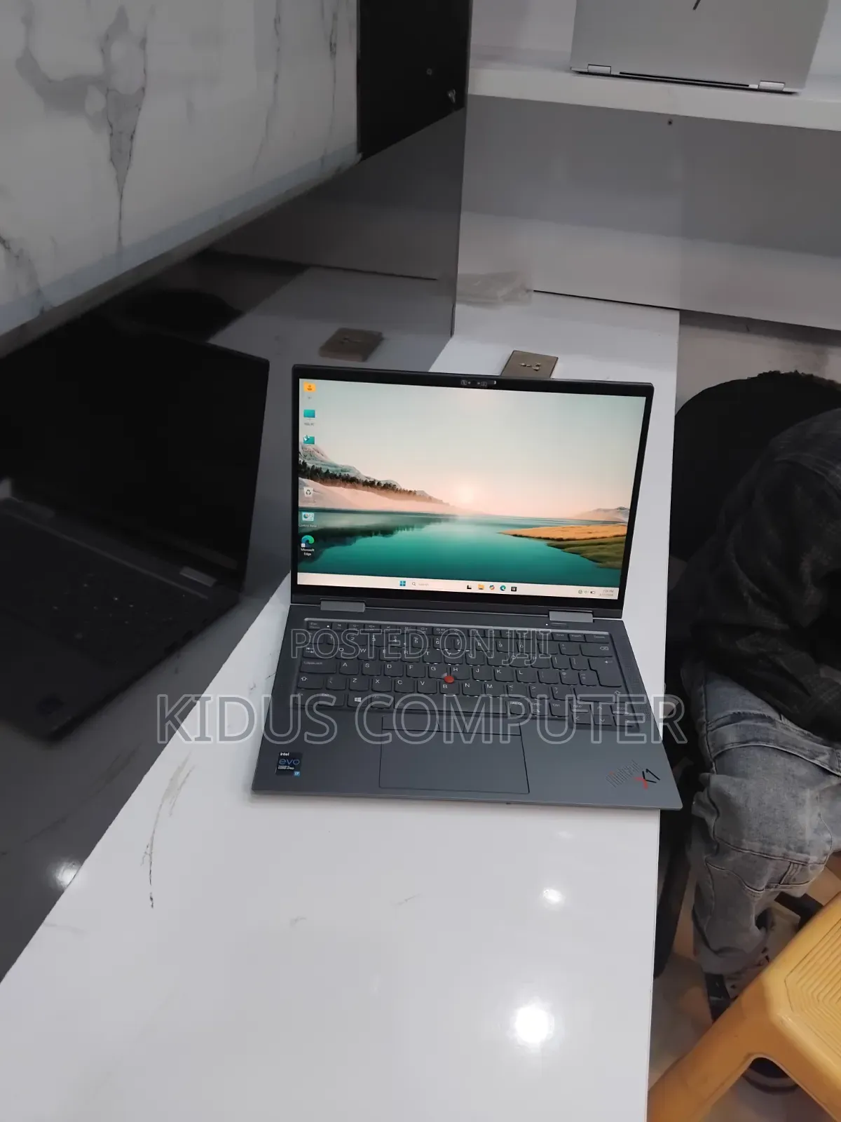 New Laptop Lenovo Thinkpad X1 Yoga 16GB Intel Core i7 SSD 512GB