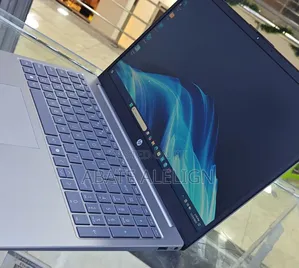 New Laptop HP Stream Notebook 16GB Intel Core i5 SSD 512GB