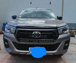 Toyota Hilux Revo Double Cab Deisel 2.8 AWD 2020 Silver