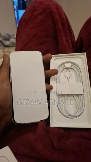 New Apple iPhone 17 512 GB White