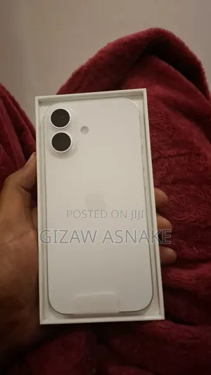 New Apple iPhone 17 512 GB White