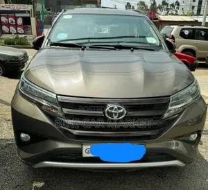 Toyota Rush 2022 Gray