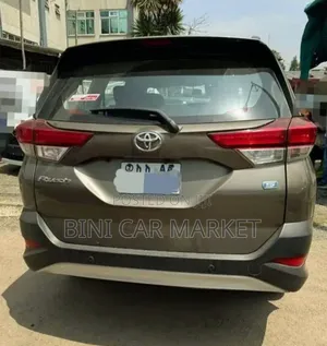 Toyota Rush 2022 Gray