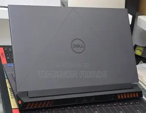 New Laptop Dell G15 5535 16GB Intel Core i7 SSD 1T