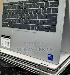 New Laptop HP 16GB Intel Core 7 SSD 512GB