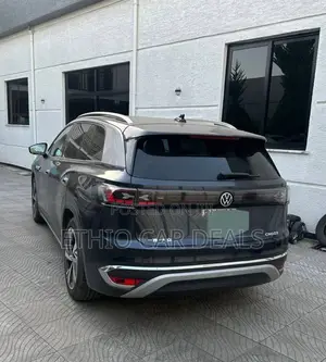 Volkswagen ID.6 2023 Black