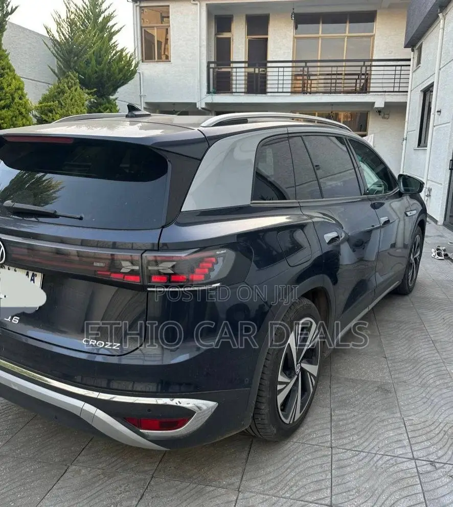 Volkswagen ID.6 2023 Black