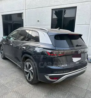 Volkswagen ID.6 2023 Black
