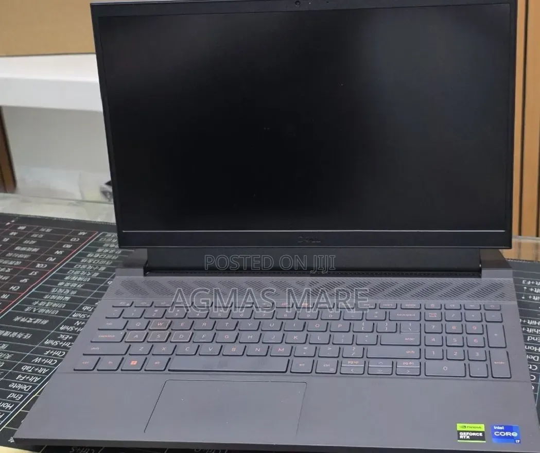 New Laptop Dell G15 5511 16GB Intel Core i7 SSD 1T