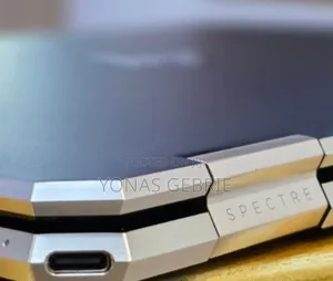 New Laptop HP Spectre 16GB Intel Core i7 SSD 512GB