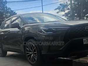 Toyota Corolla Cross LE 2WD 2024 Gray