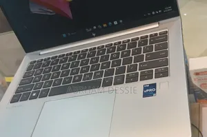 New Laptop HP EliteBook 840 G9 16GB Intel Core i7 SSD 512GB