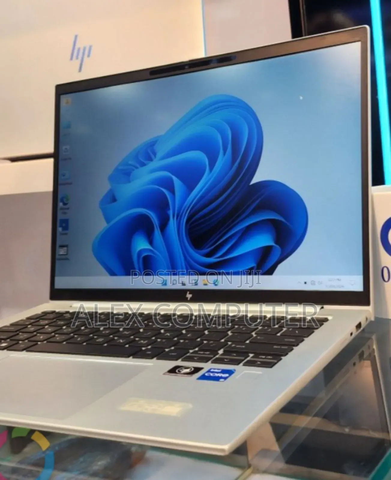 New Laptop HP EliteBook 840 G9 16GB Intel Core i5 SSD 512GB