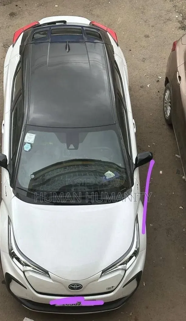 Toyota C-HR 2022 White