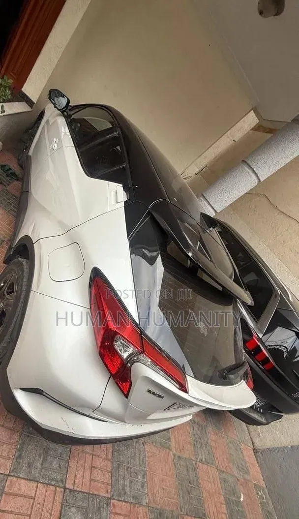 Toyota C-HR 2022 White