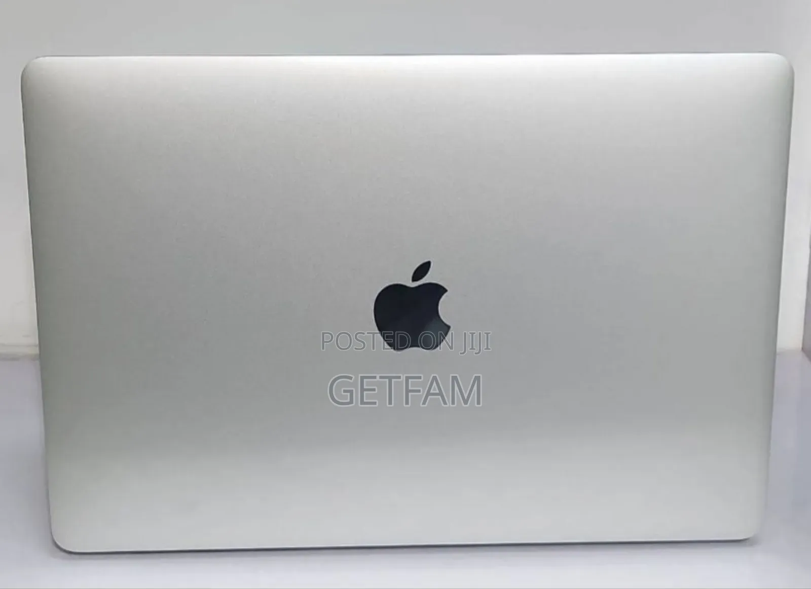 New Laptop Apple MacBook 2020 16GB Intel Core i7 SSD 512GB