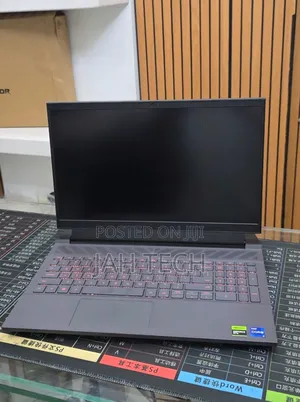 New Laptop Dell G15 5535 16GB Intel Core i7 SSD 512GB
