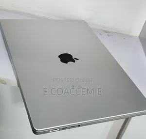 New Laptop Apple MacBook 16GB SSD 512GB
