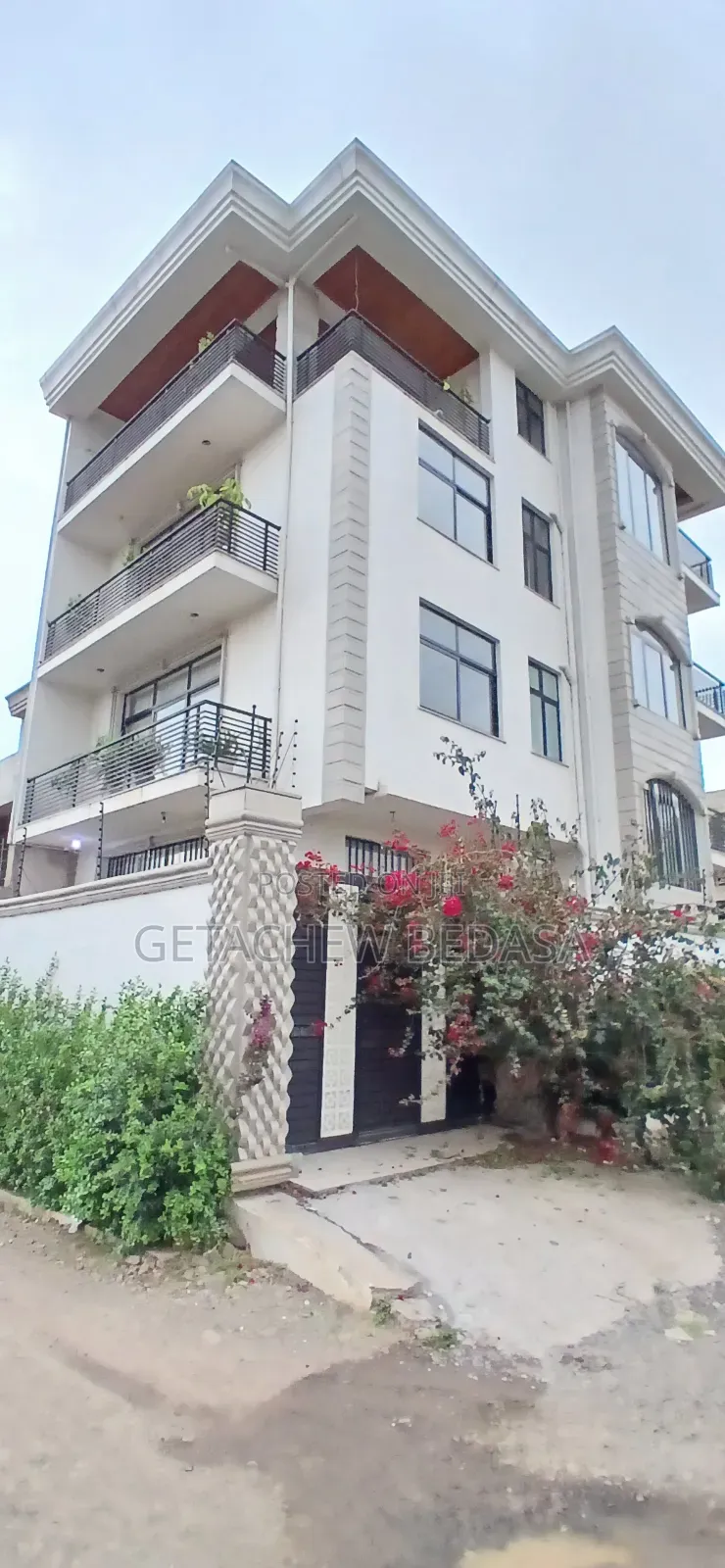Furnished 7bdrm House in Oromia-Finfinne for sale