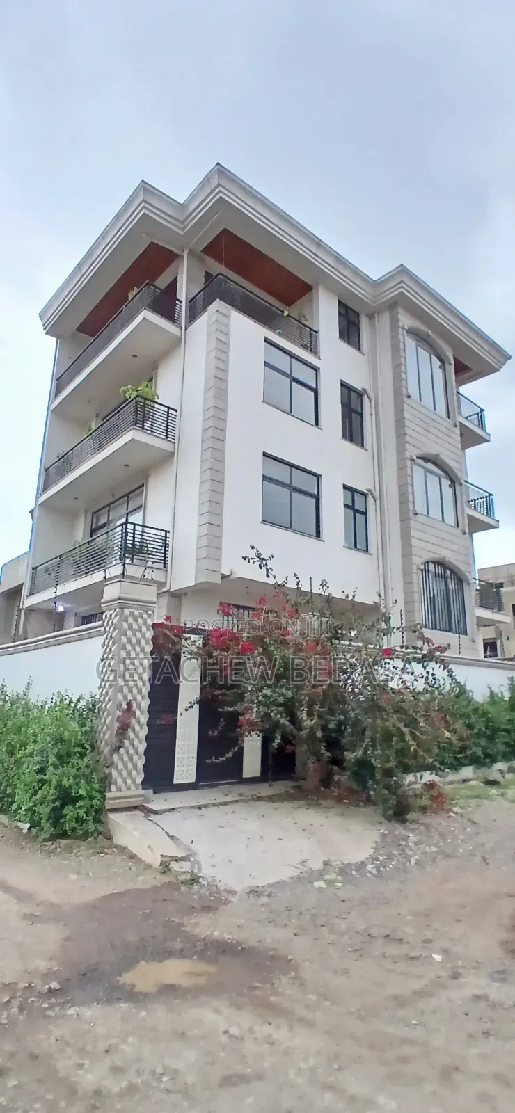 Furnished 7bdrm House in Oromia-Finfinne for sale