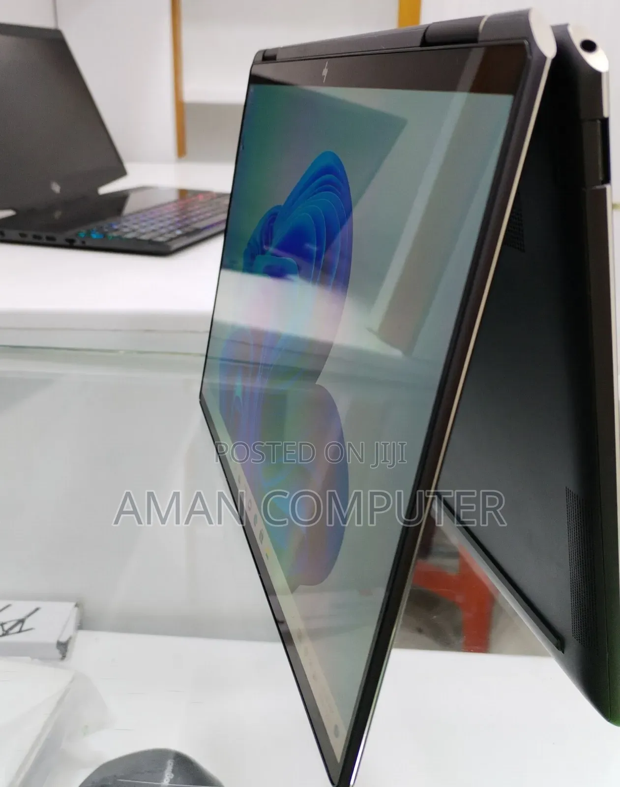 New Laptop HP Spectre X360 16GB Intel Core i7 SSD 1T