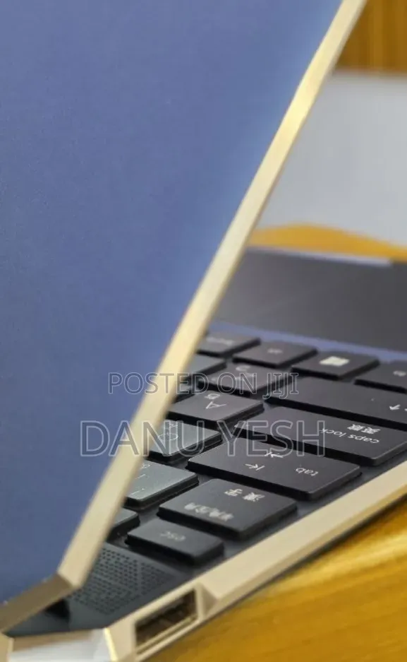 New Laptop HP Spectre X360 16GB Intel Core i7 SSD 512GB