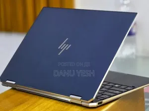 New Laptop HP Spectre X360 16GB Intel Core i7 SSD 512GB