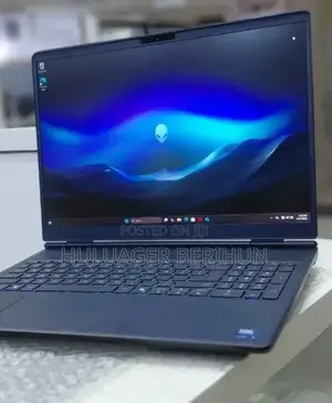 New Laptop Alienware 16x Aurora 16GB Intel Core i9 SSD 1T