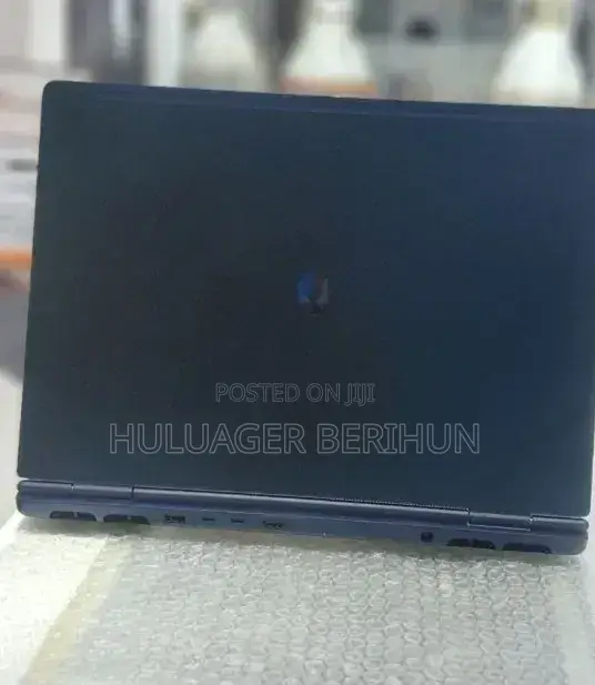 New Laptop Alienware 16x Aurora 16GB Intel Core i9 SSD 1T