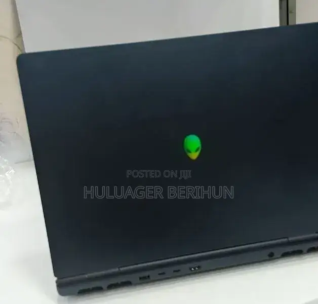 New Laptop Alienware 16x Aurora 16GB Intel Core i9 SSD 1T
