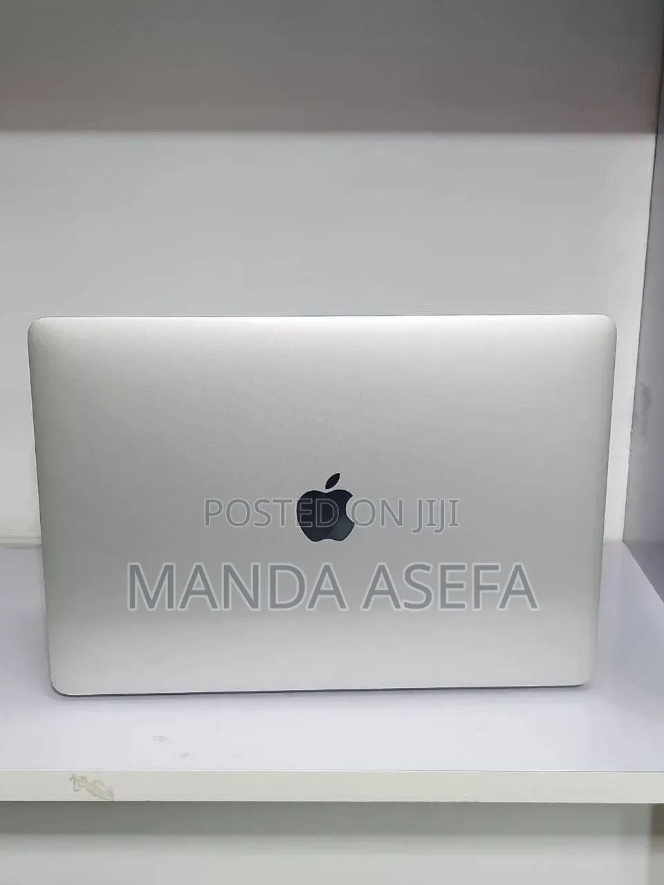 New Laptop Apple MacBook Pro 2020 16GB Intel Core i7 SSD 512GB