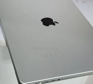 New Laptop Apple MacBook Pro M1 16GB Apple M1 Pro SSD 512GB