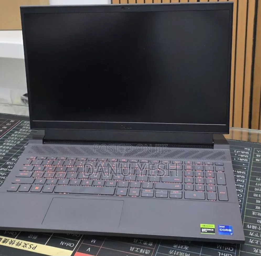 New Laptop Dell G15 5511 16GB Intel Core i7 SSD 1T