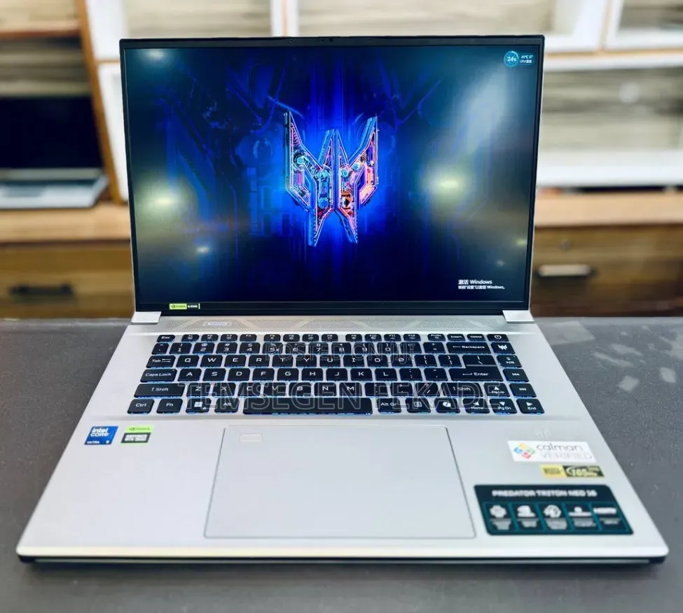 New Laptop Acer Predator Helios Neo 16 32GB Intel Core Ultra 9 SSD 1T