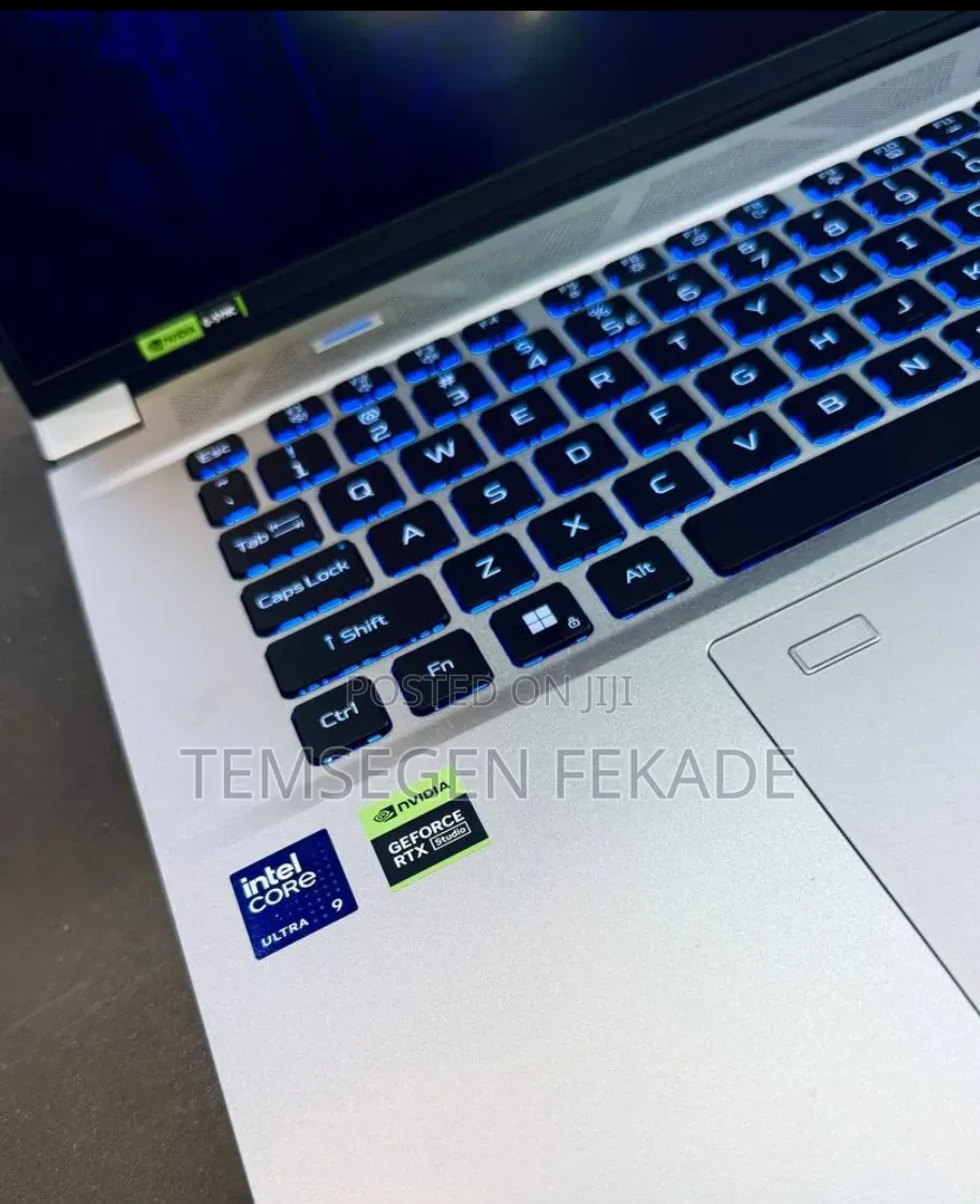 New Laptop Acer Predator Helios Neo 16 32GB Intel Core Ultra 9 SSD 1T