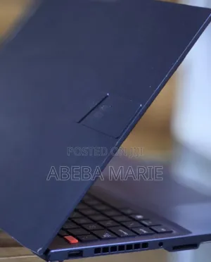 New Laptop Asus ASUSPRO B9440UA 16GB Intel Core i7 SSD 512GB