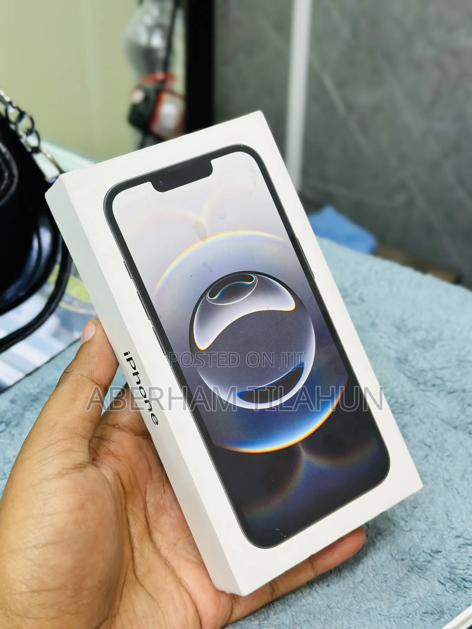 New Apple iPhone 16e 128 GB Black