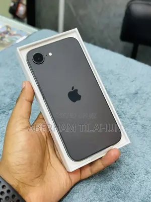 New Apple iPhone 16e 128 GB Black