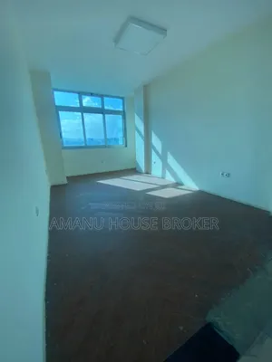 የሚከራይ መጋዘን አአ ሳሚት ፍየል ቤት