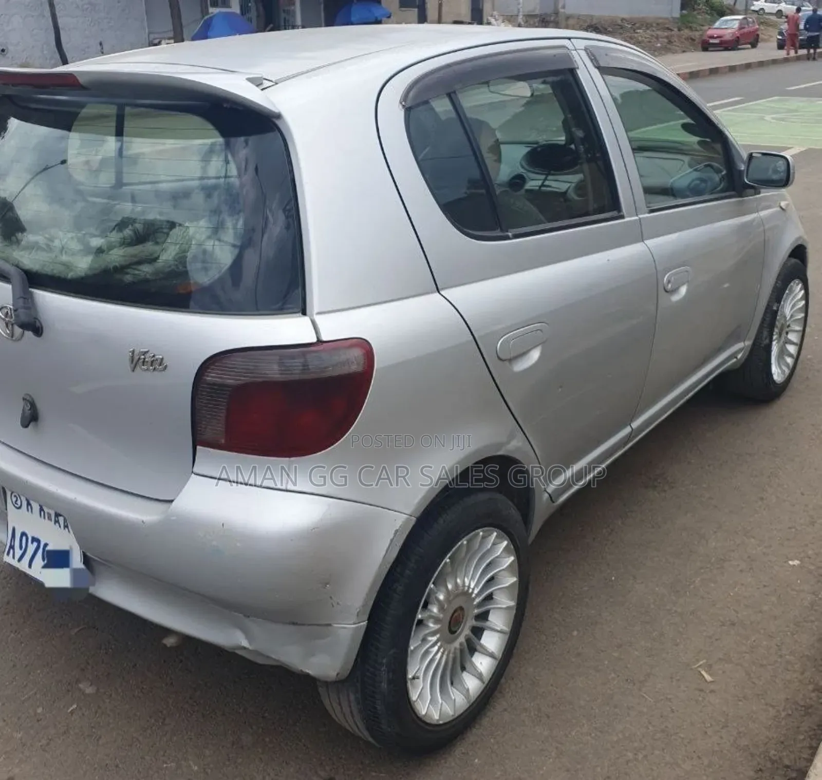 Toyota Vitz 2001 Silver