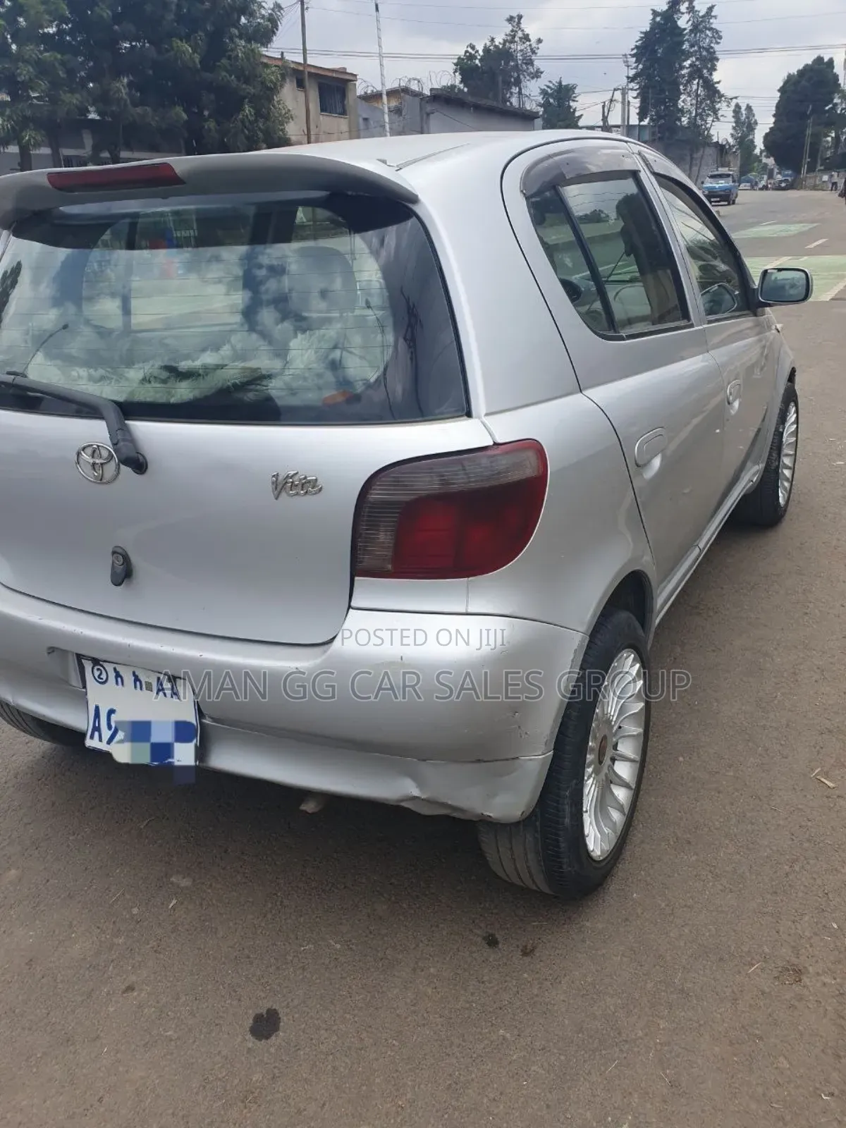 Toyota Vitz 2001 Silver