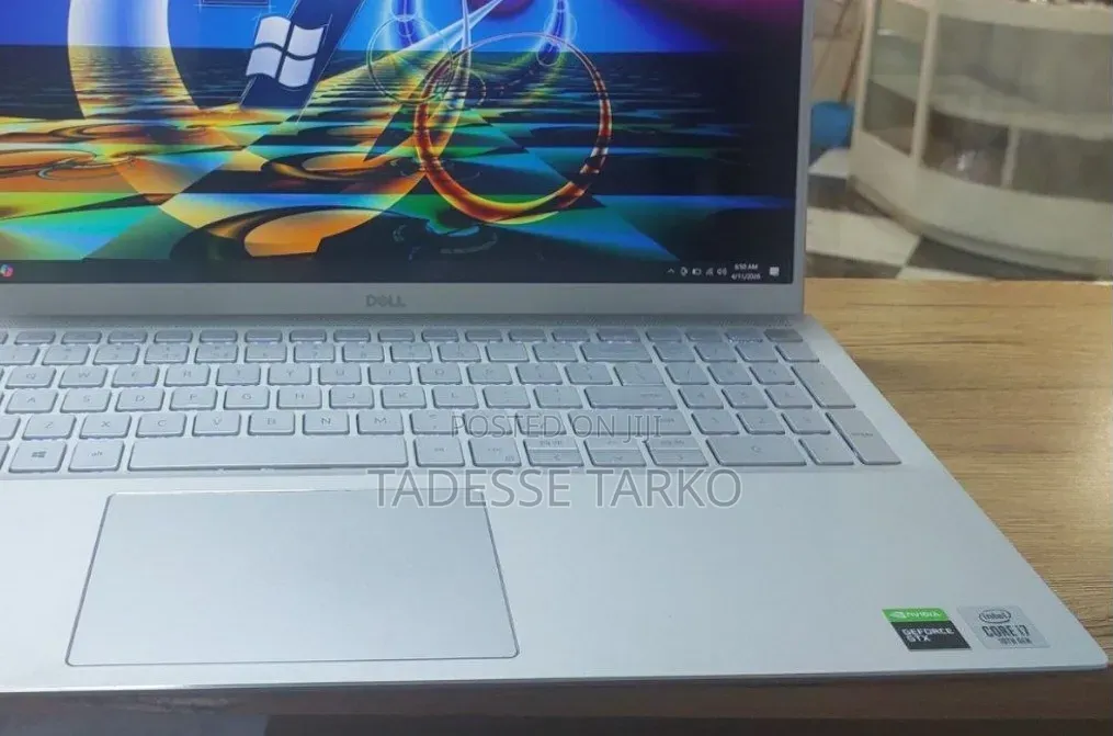 New Laptop Dell 16GB Intel Core i7 SSD 512GB